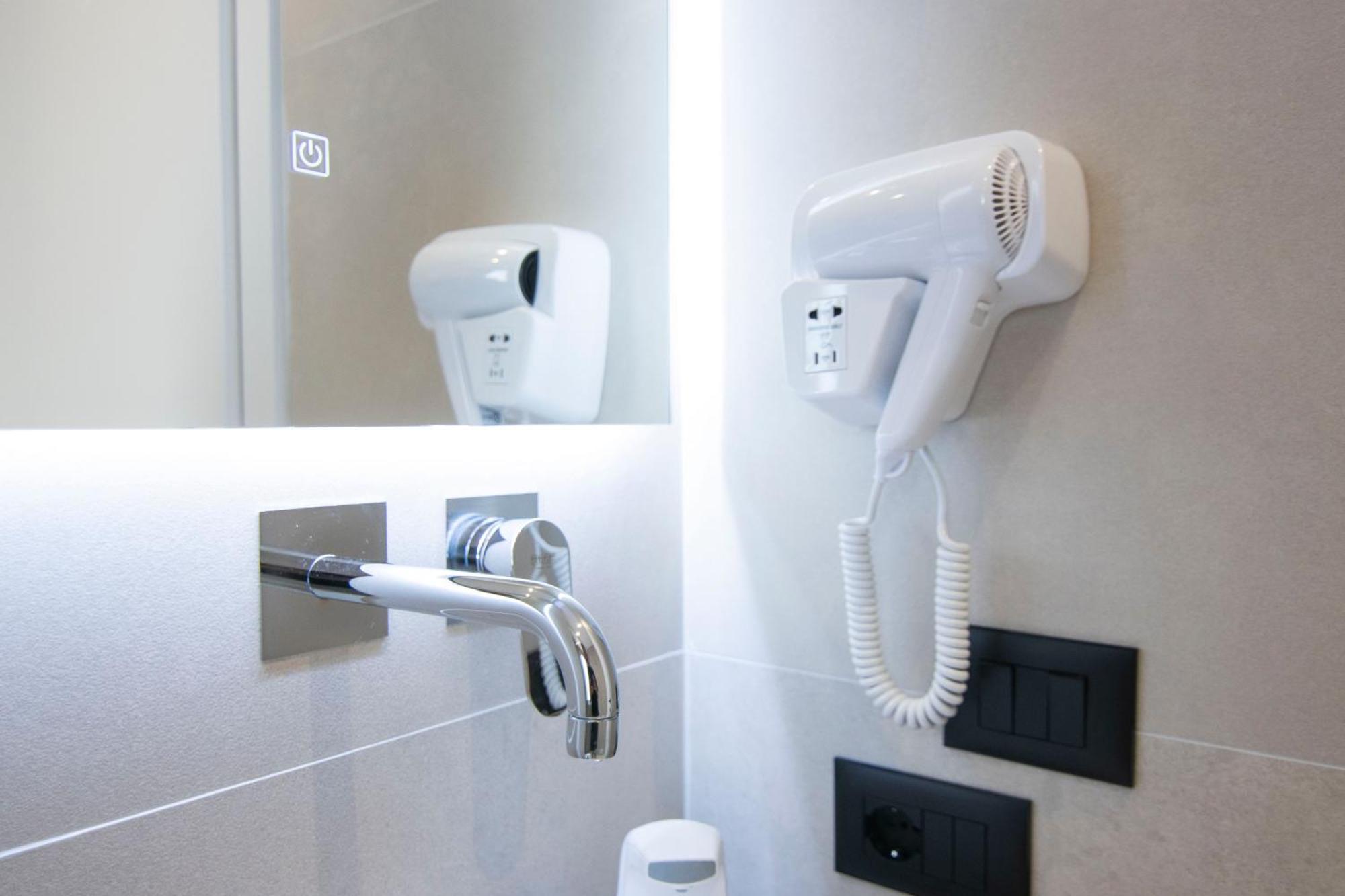 Mina Luxury Tirana