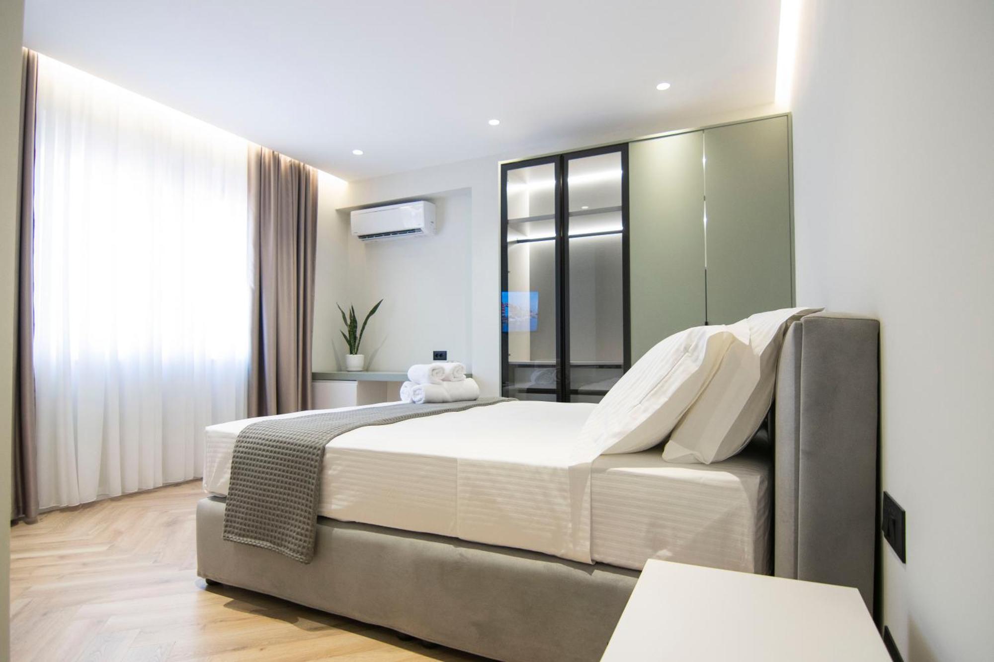 Mina Luxury Tirana